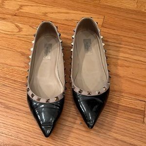 Valentino black patent flat shoes with studs